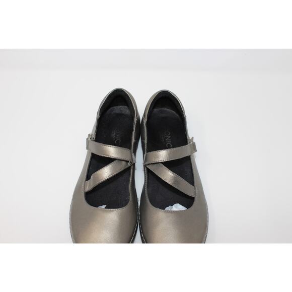 Vionic Comfort Shoes Women's 8.5 MaryJane's Round Toe - Picture 2 of 16